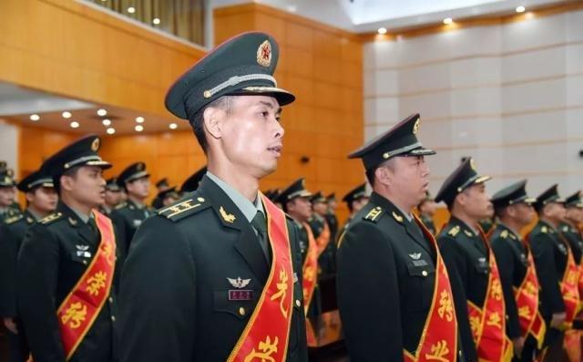 2024年安置退役军官和士兵6万余人，与2023年持平，比2022年多1万