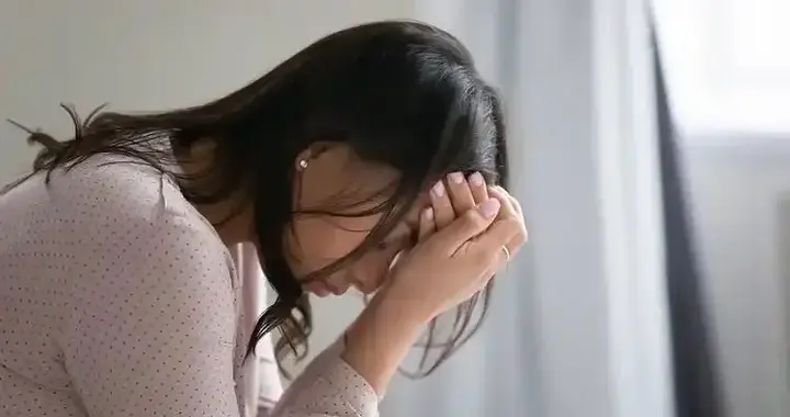 他以为一时冲动能填补空虚，谁料一场悲剧揭露人性底线】