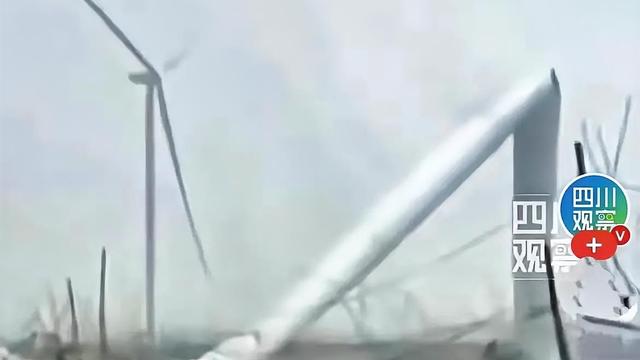 苏柒文章：近日，辽宁铁岭夜里刮起7-8级