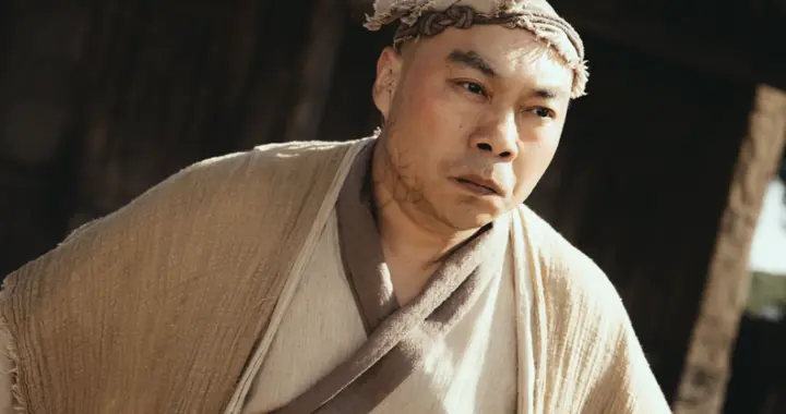 22岁拜赵本山为师，如今成《鹊刀门传奇2》主演，老爷子亲自压阵