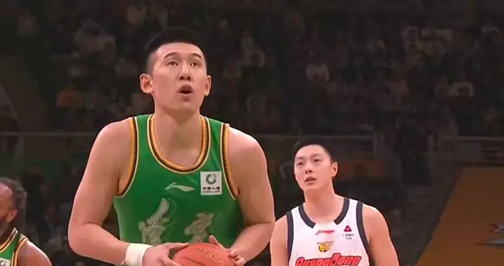 惨烈！辽宁30分之差输广东！外援差距太悬殊，辽宁小将可期