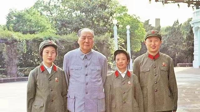 橙子看历史：一张老照片，看懂毛主席最动人