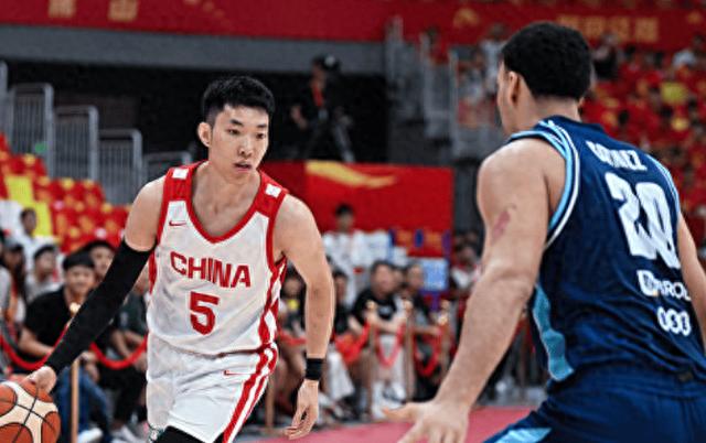 中国男篮83-78乌拉圭！赛后郭士强点名批评队内一人全场都在梦游