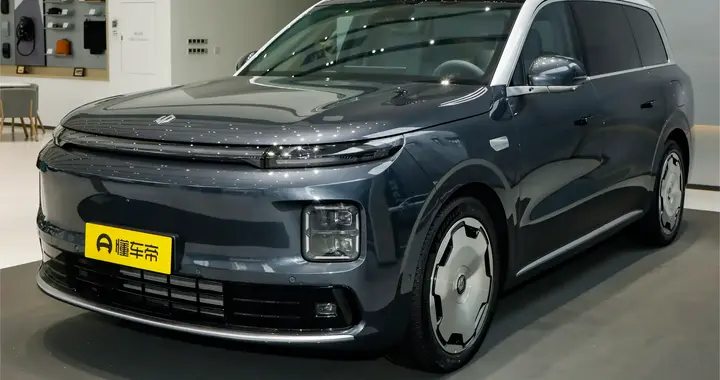 4.16零跑D19即将上市，探店实拍：家用大SUV真实体验分享