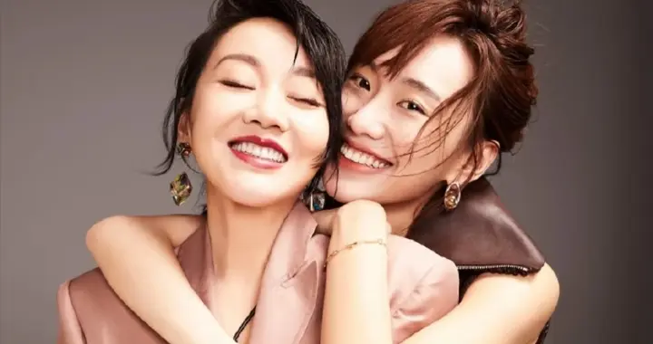 《生逢其时》里的她是闫妮的亲闺女?网友:长得一点都不像啊！
