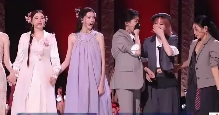 《乘风2026》一公直播：阚清子团822票全场垫底，为何能全员晋级