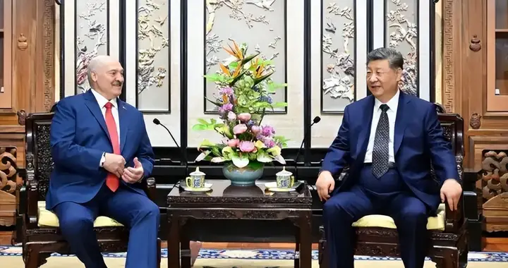 卢卡申科零预告突然访华！普京有心无力，白俄出路只剩中国？