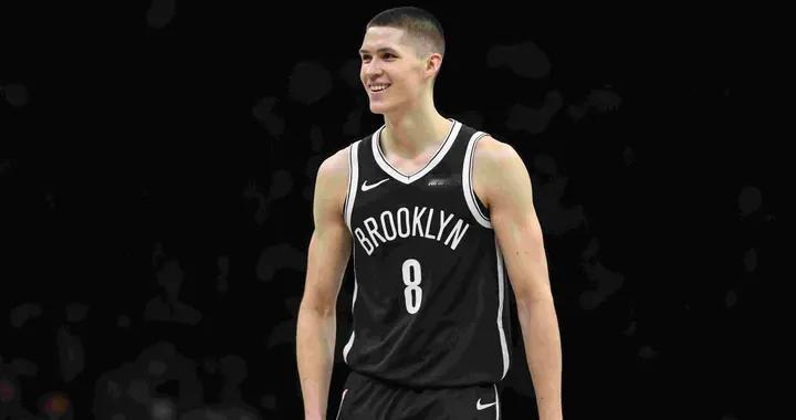 杰明成NBA历史首个单场至少25分10板&5+三分的青少年球员