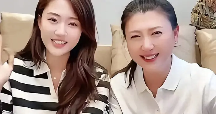 闫学晶最愁的不是代言掉没掉，儿子上啥班，而是徐梦迪这个儿媳？