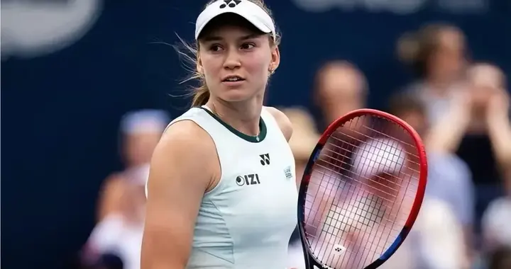 莱巴金娜2-1逆转高锁定WTA1000多伦多站女单决赛席位！