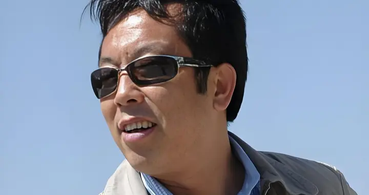 “江湖大哥”贾国龙，是如何炼成的？