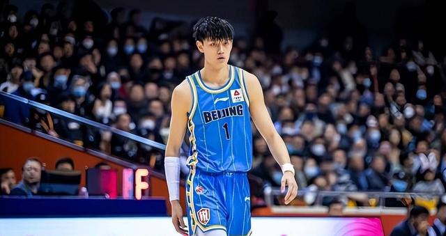 48分狂胜对手！曾凡博领衔6人得分上双中国男篮大胜关岛