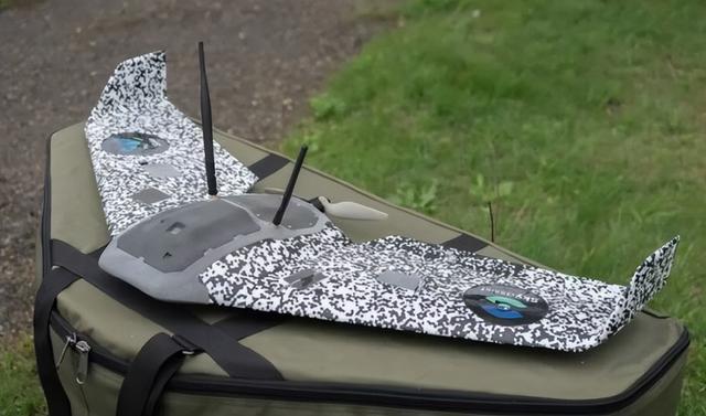 乌克兰量产新型无人机！应该直接仿制伊朗货，当低配版巡航导弹用