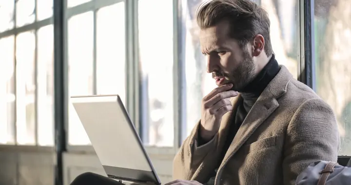 “滥权”的共享单车公司们：只有逐利至上，没有契约精神