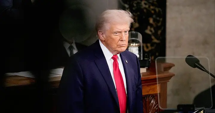 特朗普急访华，伊朗没打下，美国筹码越来越少，思想攻势收效甚微