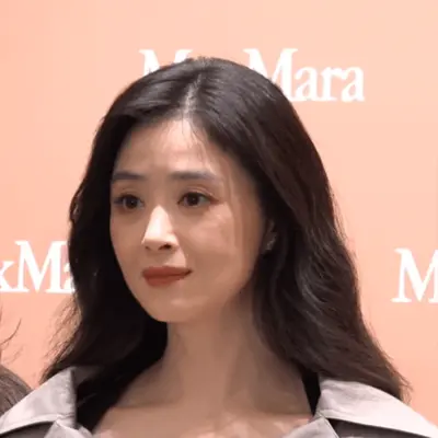 顾青璃：蒋欣这种大体格的美女有一种气血充