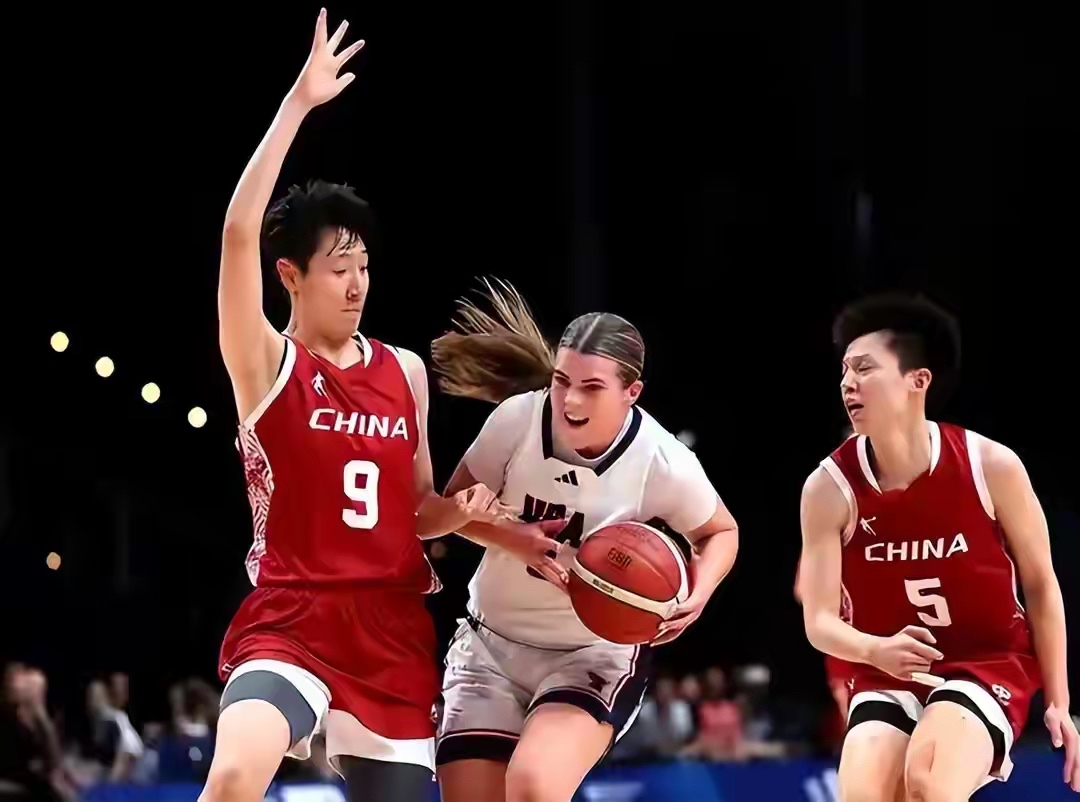 接班李梦？05后小将炸裂一战轰40分，中国女篮锋线迎来新答案 女篮锦标...