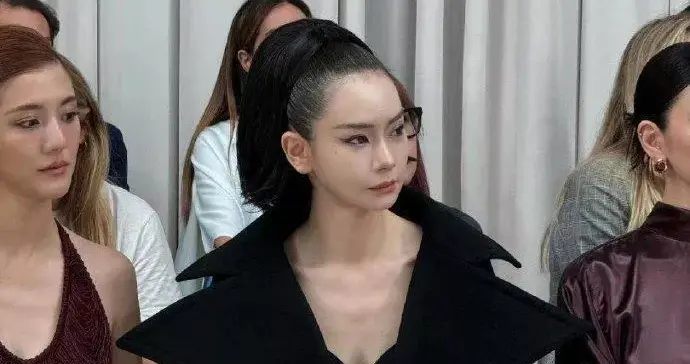 姐，这头皮拉的不疼吗