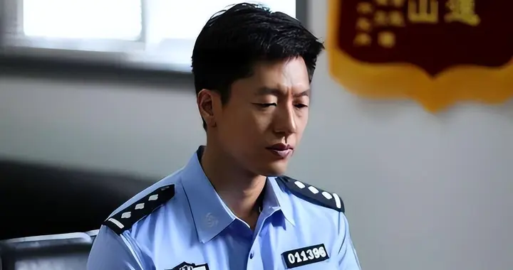 姚晨也没想到，央剧《藏锋》播出仅5天，凌潇肃竟实现口碑逆转