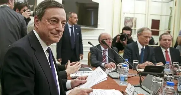 - 纽约联储托管的外国官方美债规模：2.7万亿美元，2012年以来最