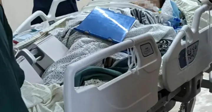 女子误踩化骨水身亡后续！警方通报：事发地不止一瓶，家属回应