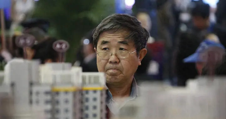 我发现晚年过得舒坦的老人，都在子女成家后，活得“自私又贪财”