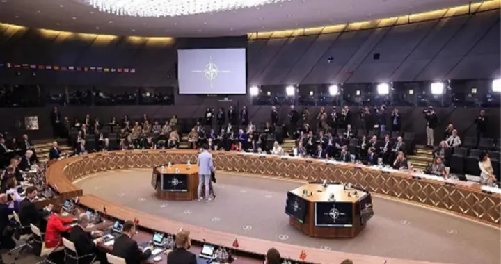 不敢全力轰炸伊朗！美吐露最大担忧：这将给中国创造“武统”机会