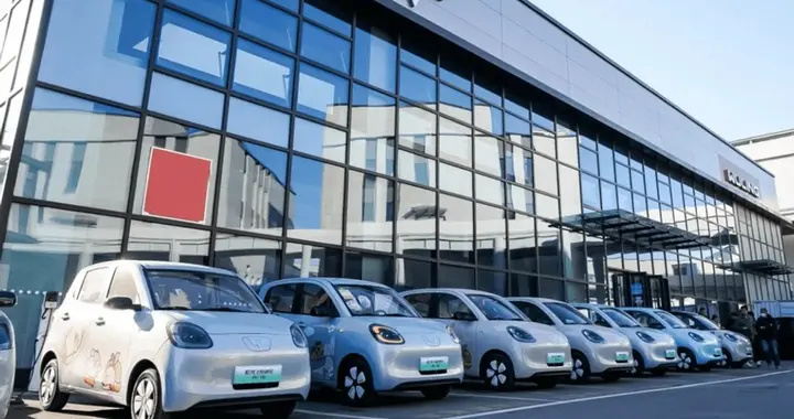 2025年销量435598辆，宏光MINIEV的销量神话还会持续多久？