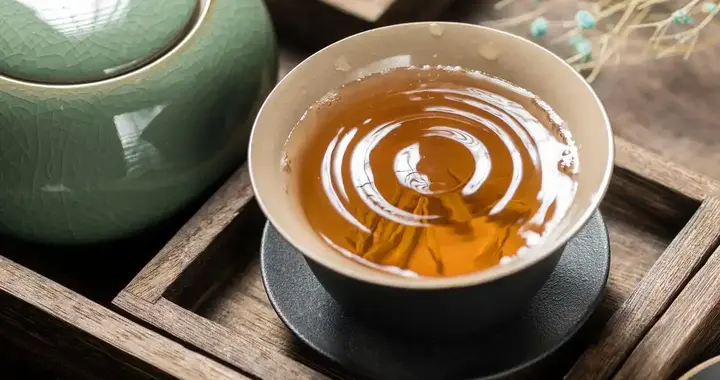 医生研究：前列腺增生大量喝茶，用不了多久，身体或有4大变化