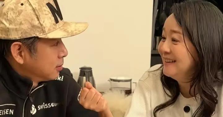 王一楠宠夫天花板！手搓蛋糕+电竞椅+凌晨长寿面，高鑫惹全网羡慕