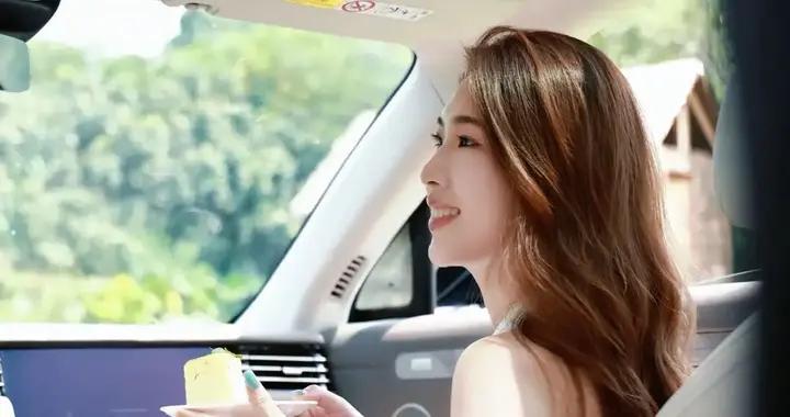 30万内买百万级豪华！智己LS9 150项标配卷疯六座SUV