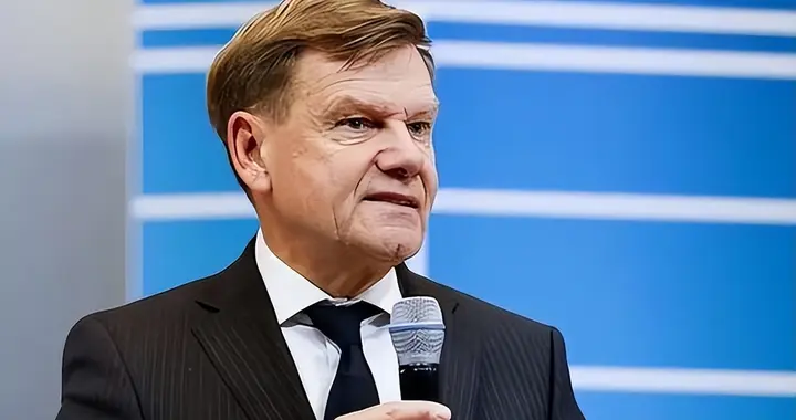 人还没到北京，下马威先来了，德国副总理访华前，德方喊报复中国