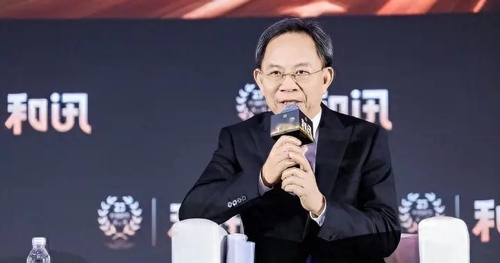 房地产塌了，经济没垮，谁在撑场子？