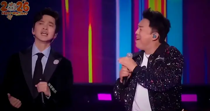 跨年晚会杨紫惊艳亮相 仅几分钟收视率直线攀升