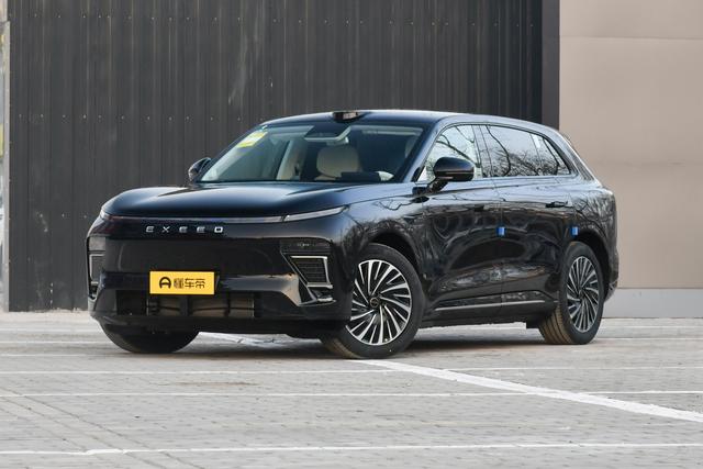 售30.18万元，综合续航1500km，星途星纪元ET增程版新车型上市