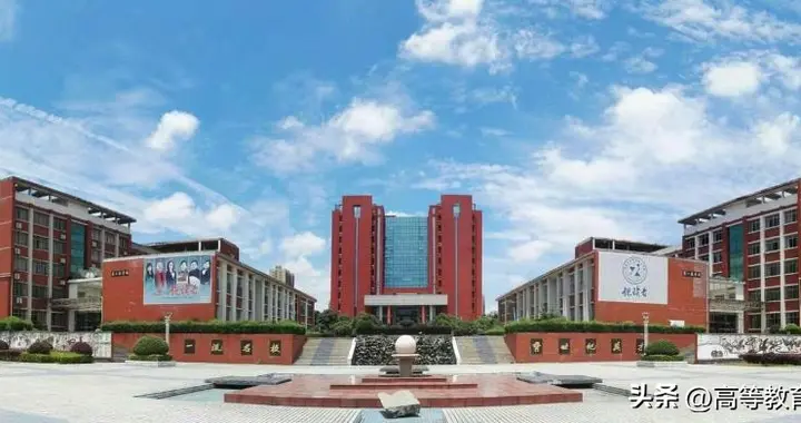 打破尴尬，湖南省会长沙新增两所公办本科大学