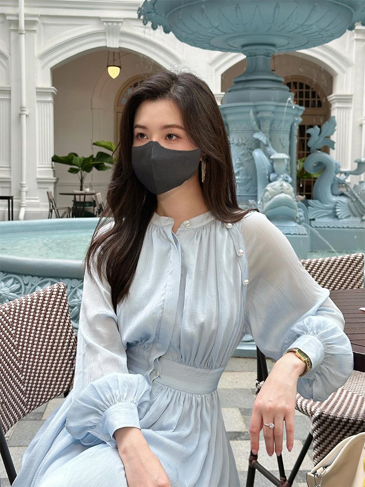 早春季富家千金感穿搭蓝色长袖连衣裙子气质