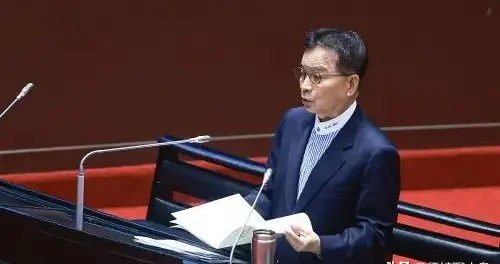 军购案党团大会爆激烈内讧 赖士葆会中飙骂：党团自主是喊假的吗