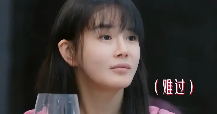 冉莹颖穷光蛋人设崩塌 ? 知情人爆她有24家公司 , 还曾和老总甜蜜互动