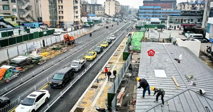 南京地铁6号线新进展！富贵山站拆围挡！32公里19站今年能开通吗