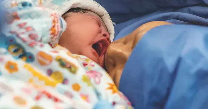 不结婚也能领津贴，社会保障调头，“必须结婚”的契约坐不住了