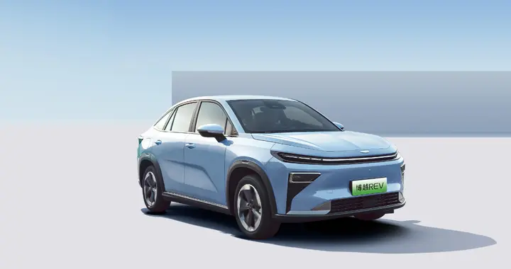 博越十周年放大招，博越REV上市10.79万起，纯电续航最高375km