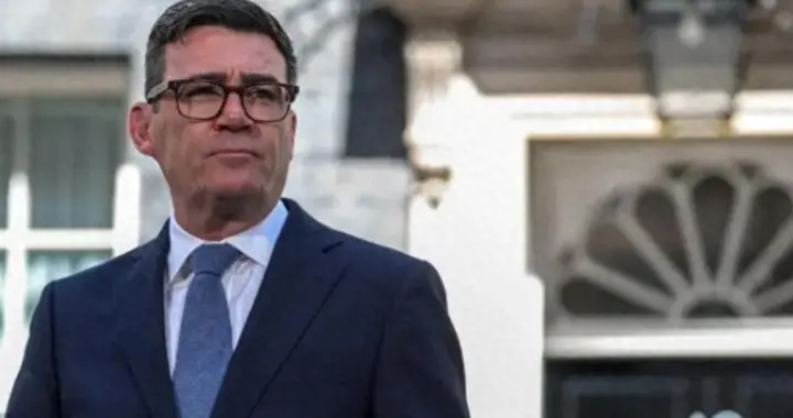 中企索赔10亿两天后，英国新首相发动上任第一招，直指核电项目