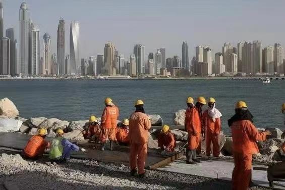 缅甸政变两年后 年轻人到迪拜“打灰工”资助民间力量对抗军政府