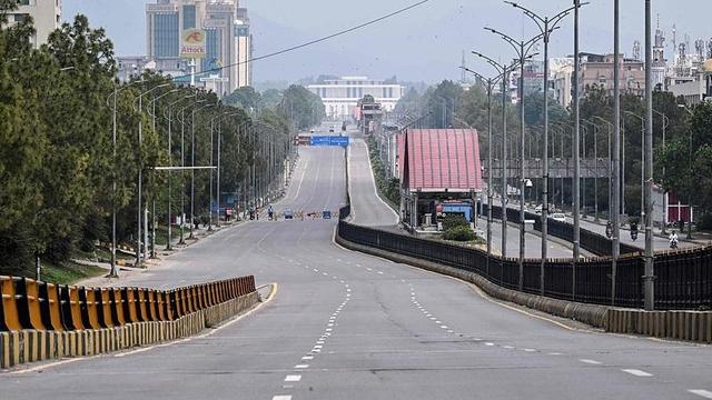 布衣小农人：谈判最新进展！ 美伊谈判正在