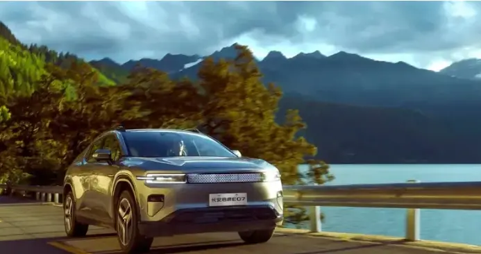 以全维度产品力，长安启源E07守护每一程向往