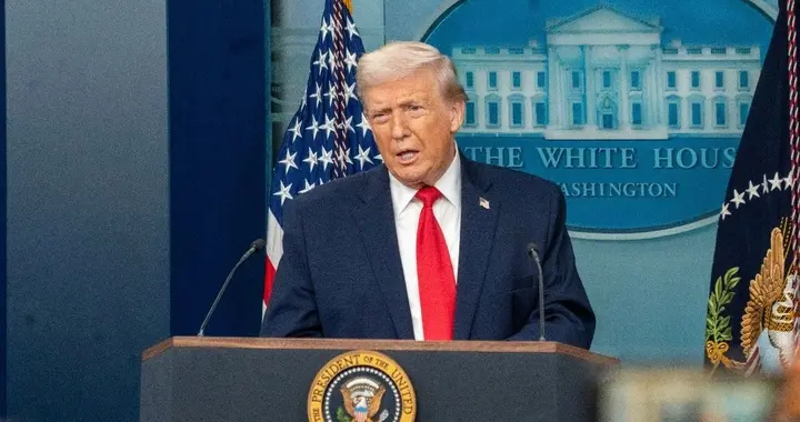 特朗普又给自己加戏：卸任后去委内瑞拉选总统，支持率比谁都高