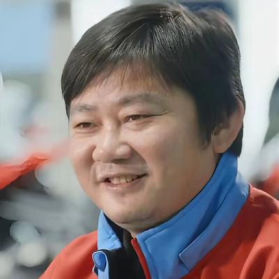 空投骑士：“我真不想让她开店，我能养她一