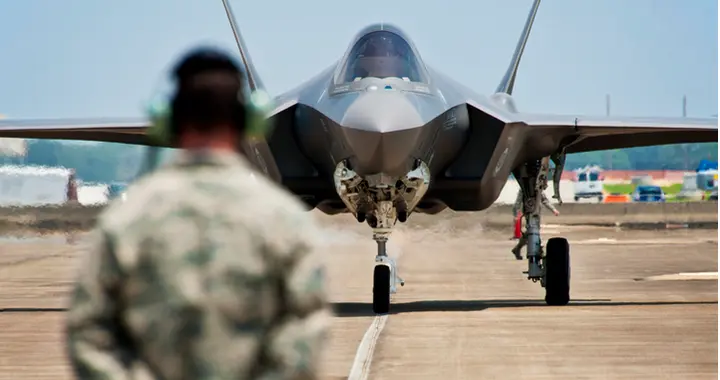 美军增兵中东，对伊朗咄咄逼人，俄围魏救赵？核轰已迫近阿拉斯加