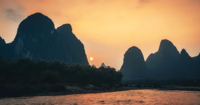 去广西旅游，别只知道桂林柳州和北海，这个地方也别错过，有惊喜